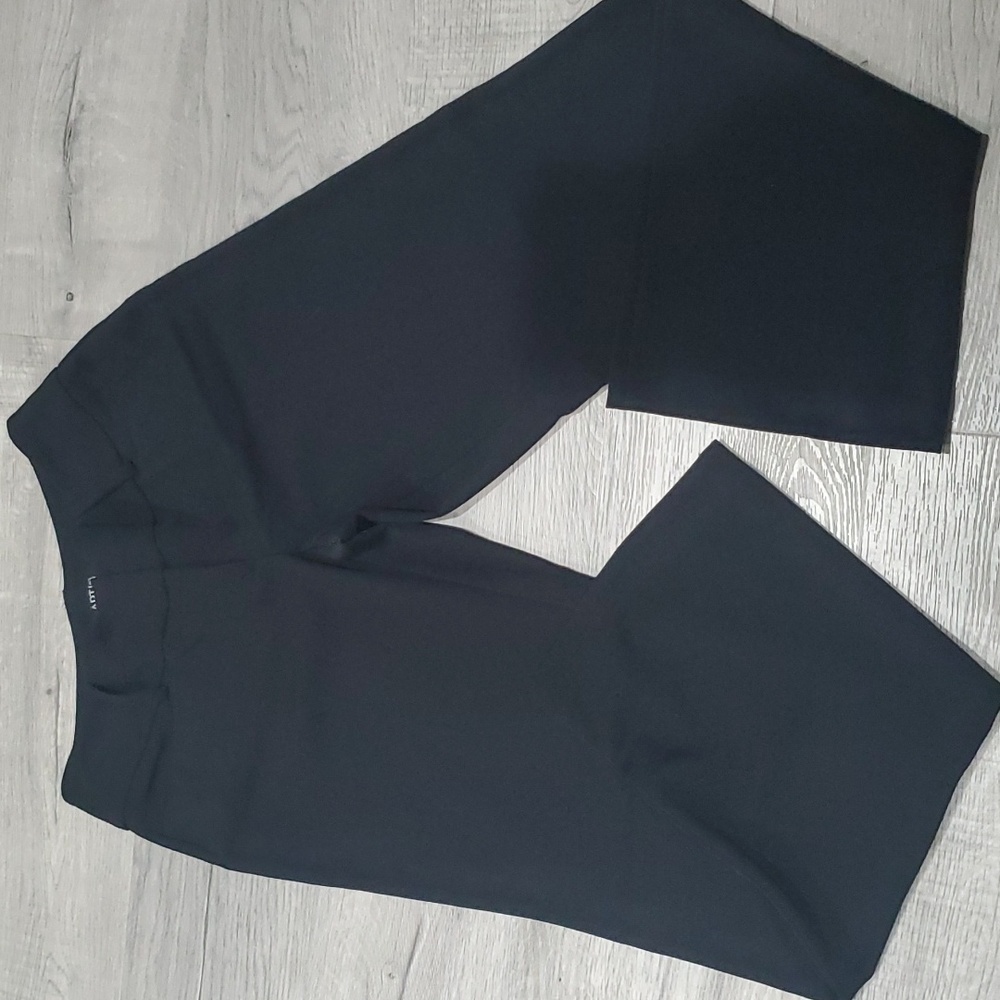 Apt 9 Women's Straight Leg Black Trousers size 2P